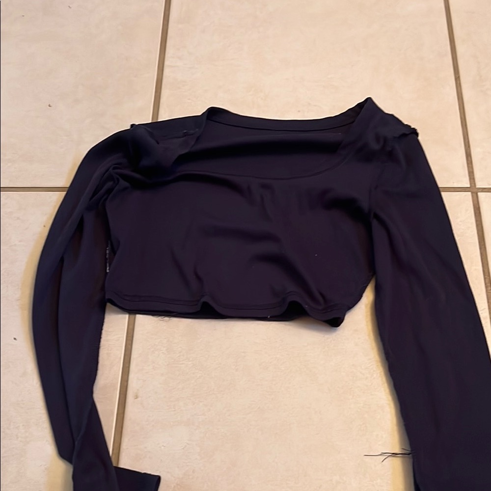 Cropped Long-Sleeve Square Neck Top - Black